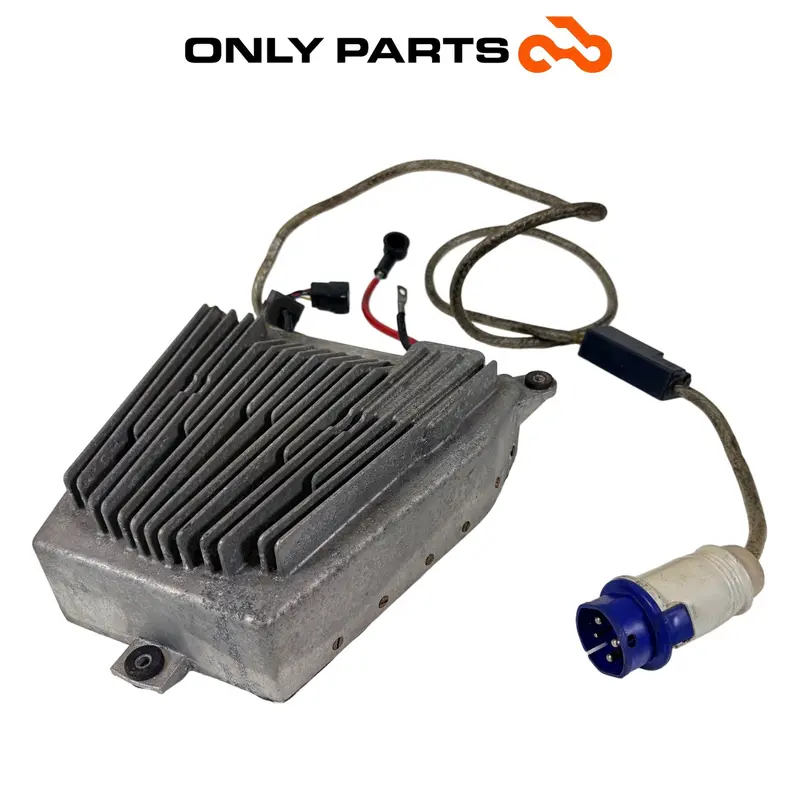 MODULO CARICABATTERIE INVERTER GESTIONE HYBRID PIAGGIO MP3 HYBRID 300 2010 / ECU — 2