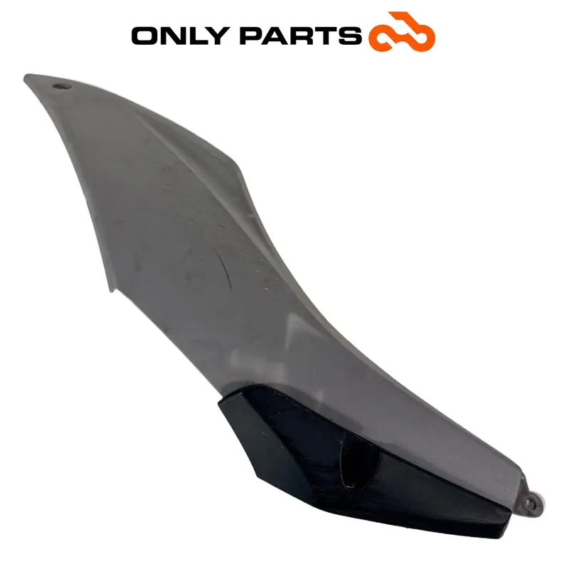CARENA LATERALE PEDANA DESTRA DX GRIGIO YAMAHA XENTER 150 2015 52S-F8346 PANEL — 2
