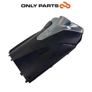 RETROSCUDO CONTROSCUDO INTERNO HONDA SH 300 2011 OEM 81132-KTW-B000 LEG SHIELD Honda SH 300cc 2011 Grigio usato — foto reale 2