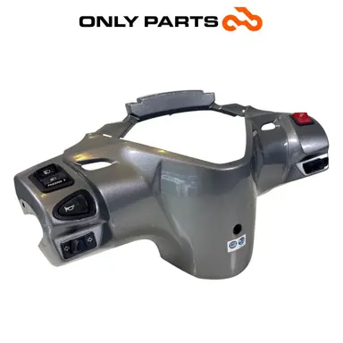 Coprimanubrio Posteriore Con Comandi Devioluci Honda SH 300 2011 53206-KTW-B000 Honda SH 300cc 2011 Grigio usato — foto reale 4