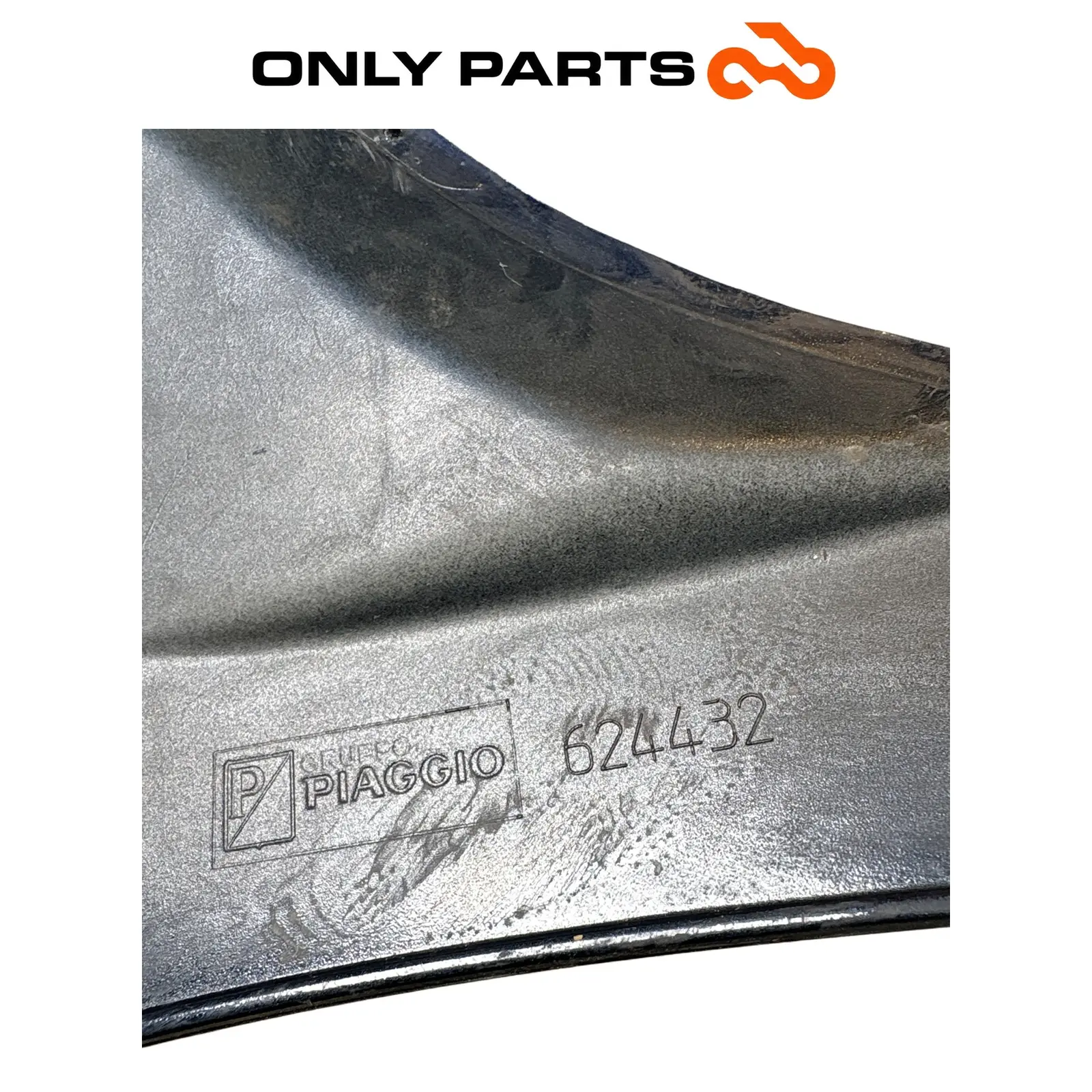 COVER Scudo SUPERIORE Anteriore Blu OEM 624432 Piaggio MP3 Hybrid 300 2010 Cover Piaggio MP3 Hybrid 300cc usato — foto reale 10
