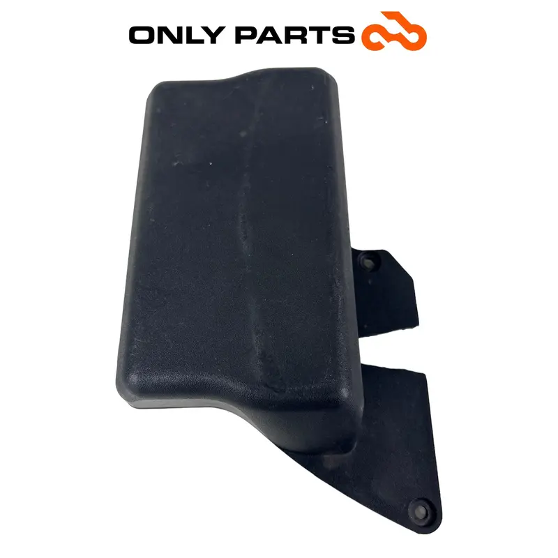 COPERCHIO SPORTELLINO VANO BATTERIA NERO PIAGGIO BEVERLY 300 2010 / BATTERY LID — 4