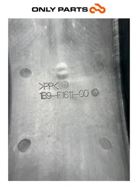 Parafango posteriore interno Yamaha X-max 250cc 2008 usato — foto reale 6
