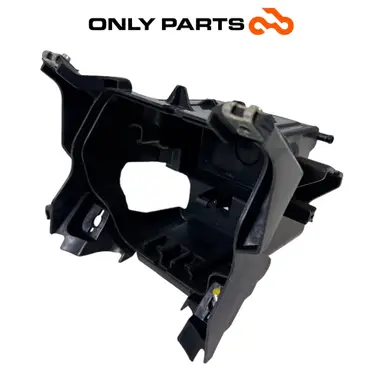 VANO BATTERIA HONDA PCX 125 2014 81320-K35-V000 SCATOLA BATTERY BOX ORIGINALE Honda PCX 125cc usato — foto reale 1