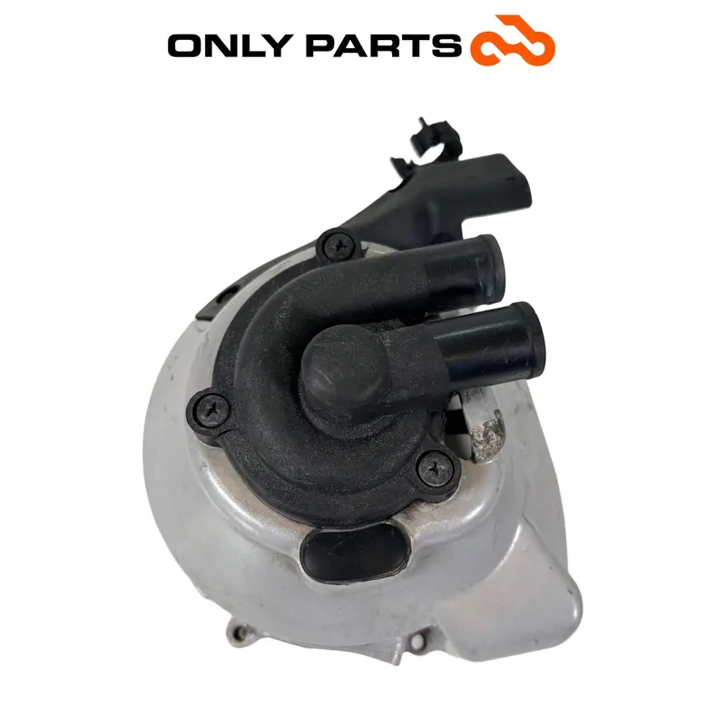 CARTER STATORE COPERCHIO VOLANO POMPA ACQUA PIAGGIO VESPA GT 200 2003 / COVER — 2