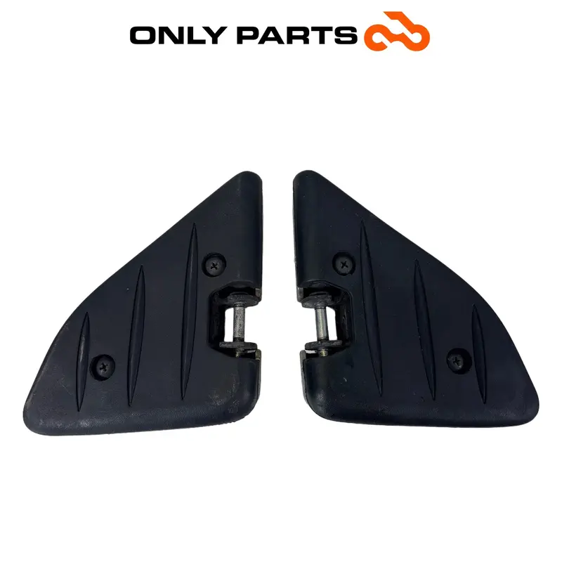 COPPIA PEDANE POGGIAPIEDI PASSEGGERO POSTERIORI HONDA SH 300 2011 / FOOTRESTS — 4
