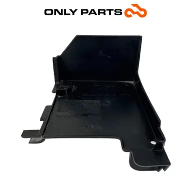 Protezione Cablaggio Vaschetta Telaio Honda SH 300 2011 OEM 50320-KTW-B000 Honda SH 300cc 2011 Grigio usato — foto reale 1