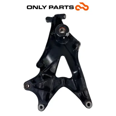 Staffa supporto scarico / marmitta Yamaha Xenter 150cc usato — foto reale 7