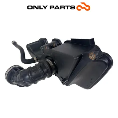 Airbox scatola filtro Piaggio Vespa Lx 125cc 2011 Nero usato — foto reale 1
