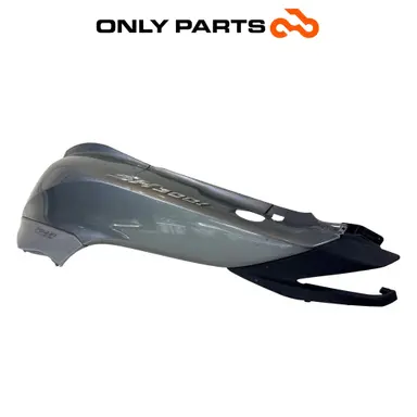 Carena Fiancata Posteriore Sinistra Grigio Honda SH 300 2011 OEM 83600-KTW-B000 Honda SH 300cc 2011 Grigio usato — foto reale 6