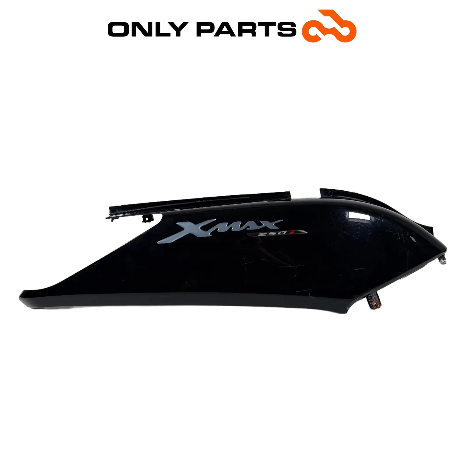 Fianchetto laterale posteriore DX Yamaha X-max 250cc usato — foto reale 4