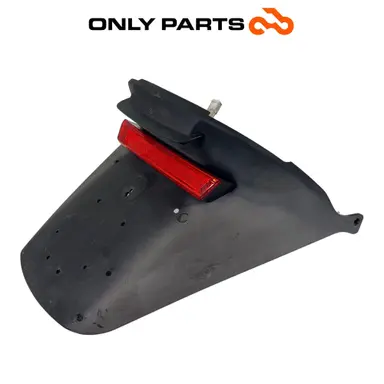 PARAFANGO POSTERIORE PORTATARGA CATADIOTTRO PIAGGIO MP3 HYBRID 300 2010 MUDGUARD Piaggio MP3 Hybrid 300cc usato — foto reale 1
