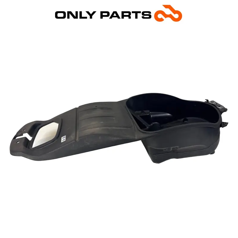 VANO SOTTOSELLA VASCA PORTACASCO IN PLASTICA NERA HONDA SH 300 2011 / BOX TRAY — 4