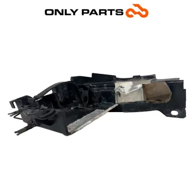 Vano supporto batteria Yamaha DT 125cc 2005 usato — foto reale 1