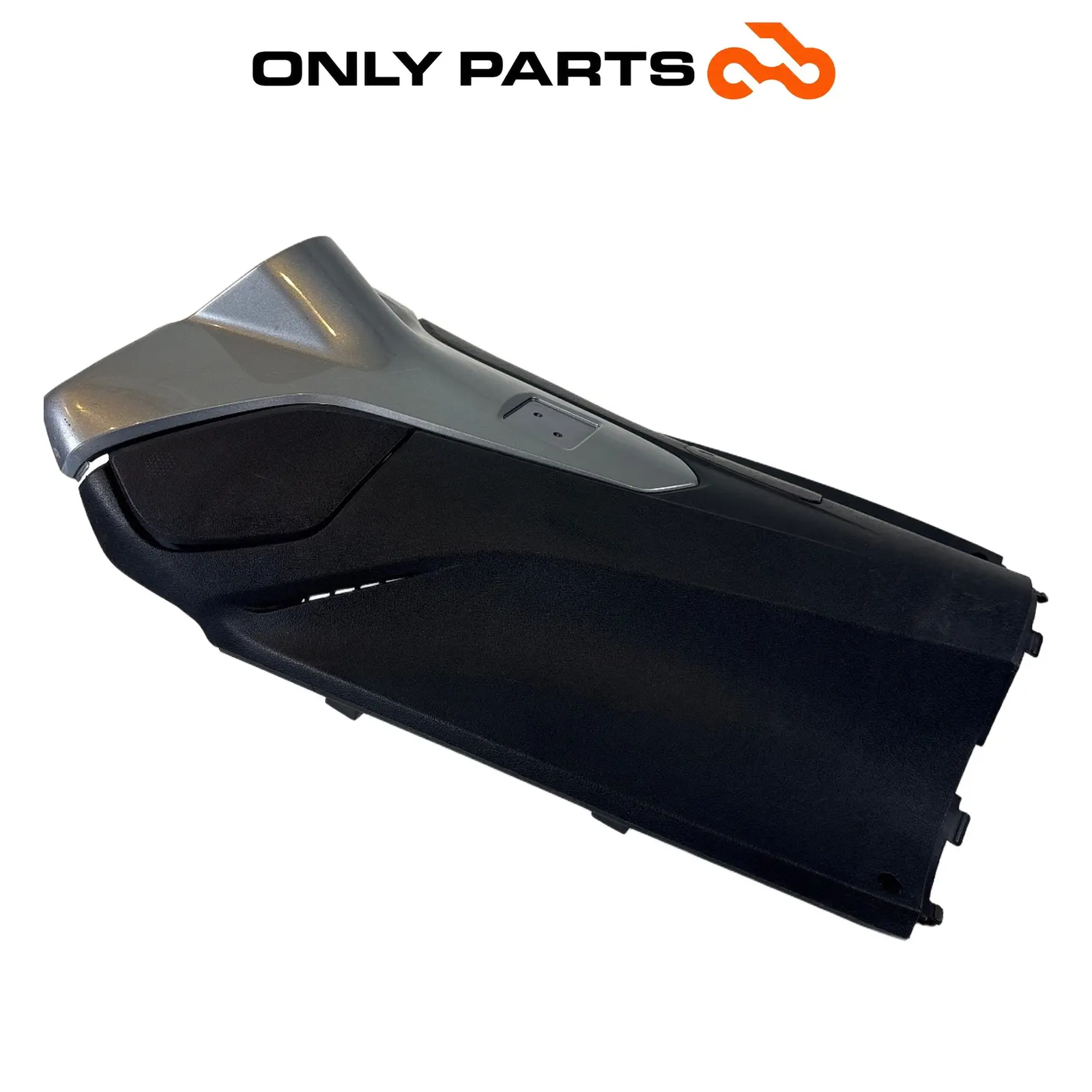 RETROSCUDO CONTROSCUDO INTERNO HONDA SH 300 2011 OEM 81132-KTW-B000 LEG SHIELD Honda SH 300cc 2011 Grigio usato — foto reale 1