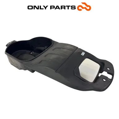 Vano sottosella / vasca portacasco Honda SH 300cc 2011 Grigio usato — foto reale 2