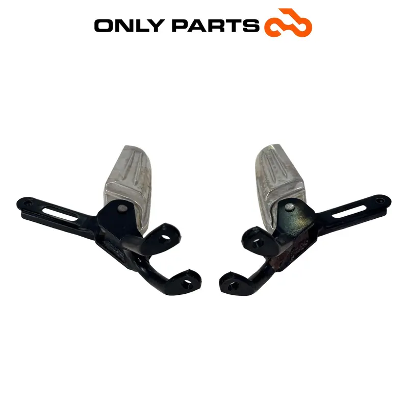 COPPIA PEDANE POGGIAPIEDI PASSEGGERO POSTERIORI ALLUMINIO HONDA PCX 125 2014 — 3