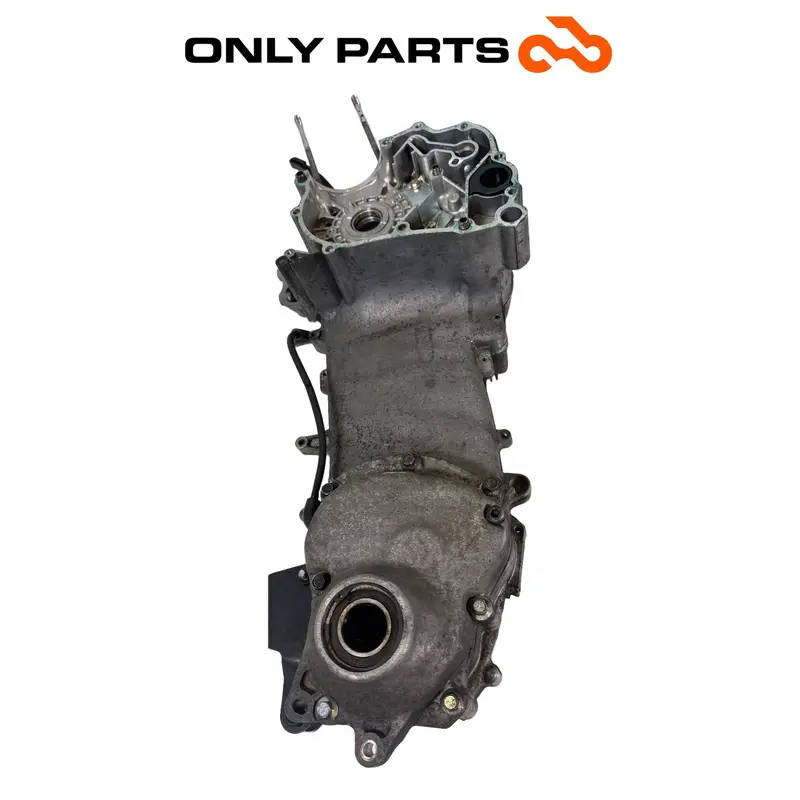 CARTER MOTORE BLOCCO SEMICARTER DESTRO ALLUMINIO PIAGGIO BEVERLY 300 2010 / CASE — 3