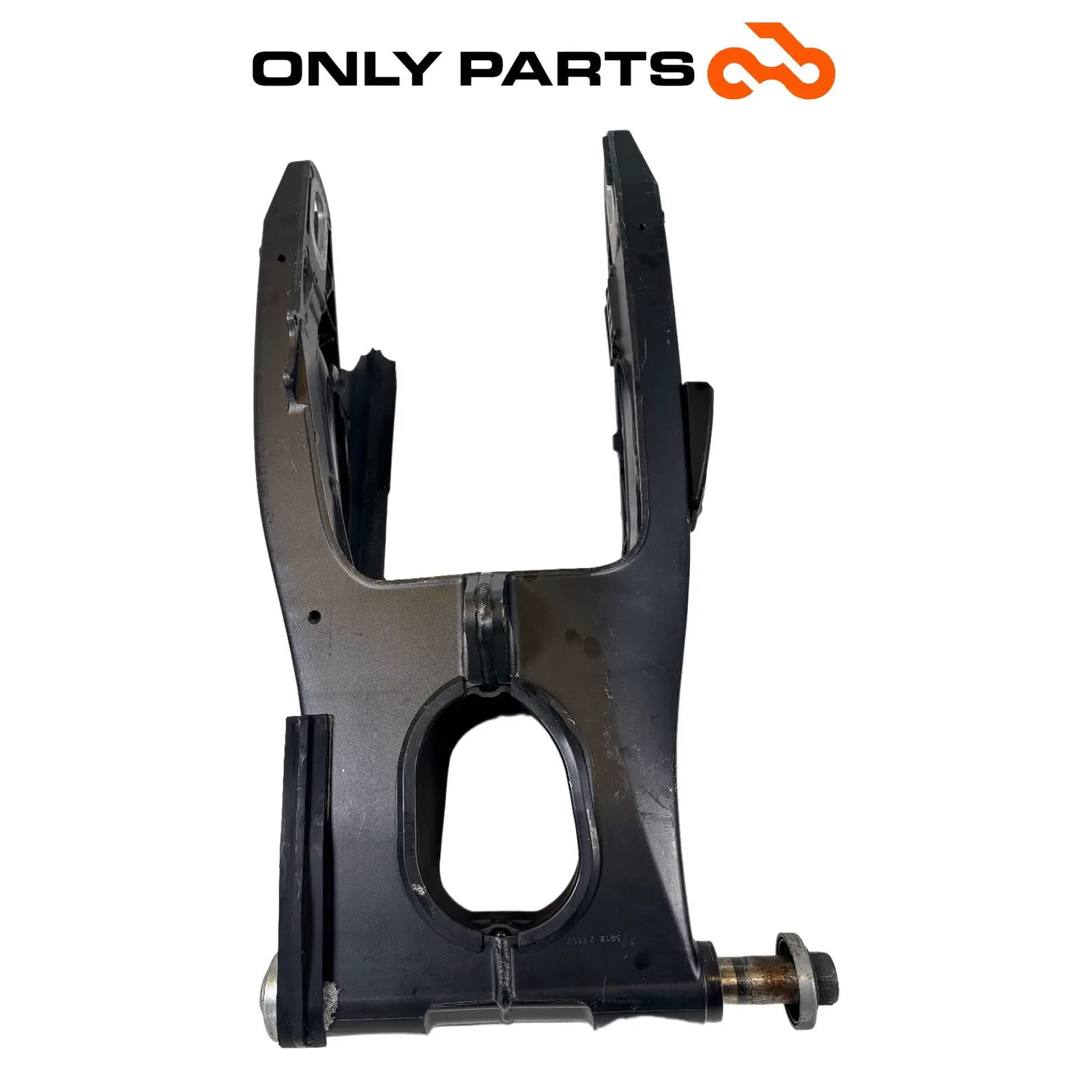 Forcellone posteriore / Braccio oscillante Yamaha YZF-R6 600cc 2005 nero usato — foto reale 10