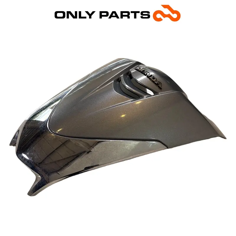 Scudo Anteriore Superiore Grigio Con Cromatura Honda SH 300 2011 64301-KTW-B000 — 5