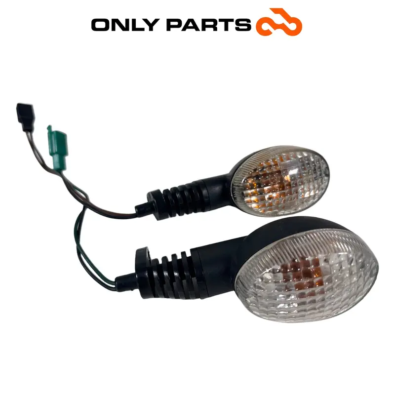 COPPIA FRECCE INDICATORI DIREZIONE ORIGINALI LATO SX YAMAHA DT 125 2005 / BLINK