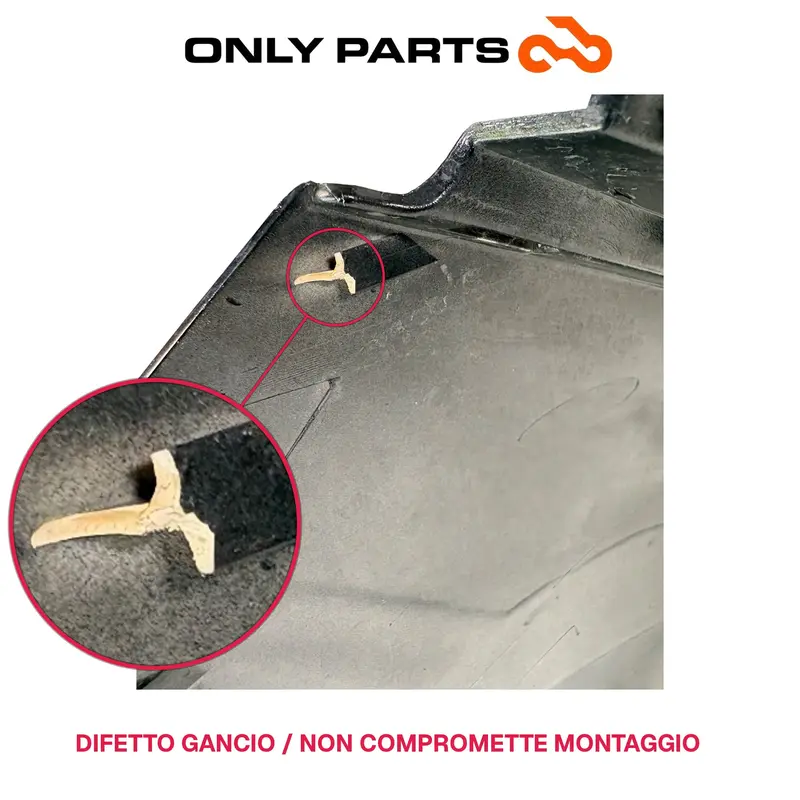 CARENA SCUDO ANTERIORE OEM YAMAHA X-MAX 250 2008 / FRONT COWL / DIFETTO IN FOTO — 2