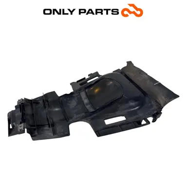 Parafango Posteriore Interno Paraspruzzi Honda SH 300 2011 OEM 80105-KTW-9000 Honda SH 300cc 2011 Grigio usato — foto reale 3