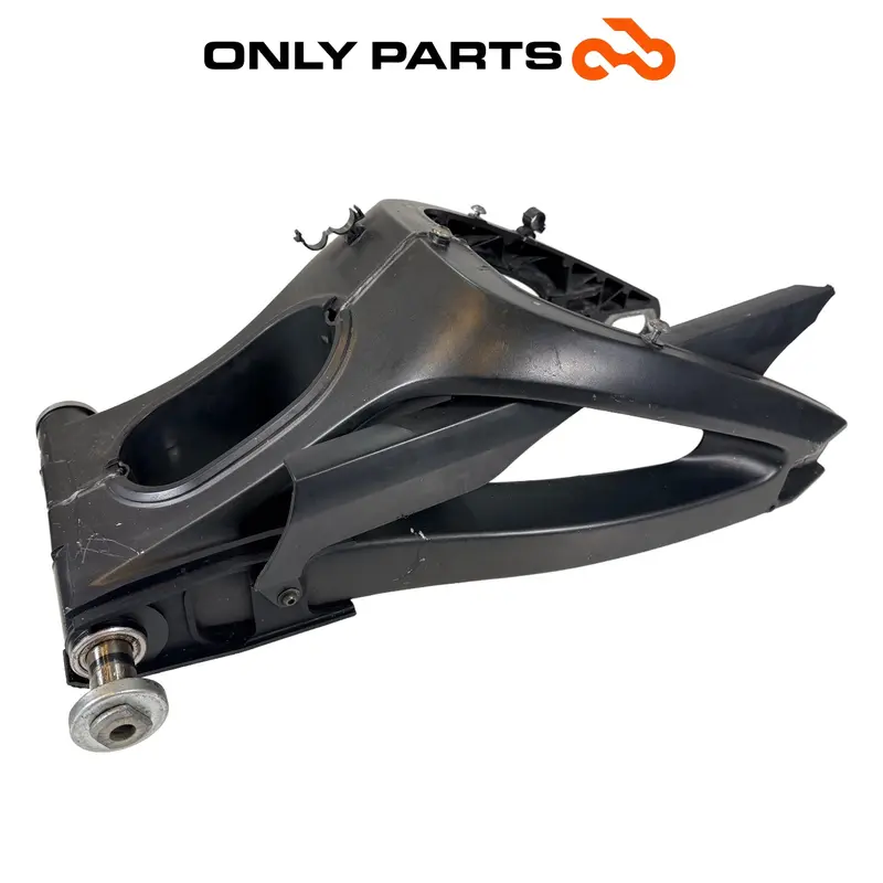 FORCELLONE POSTERIORE BRACCIO OSCILLANTE NERO ALLUMINIO YAMAHA YZF-R6 2005 / OEM