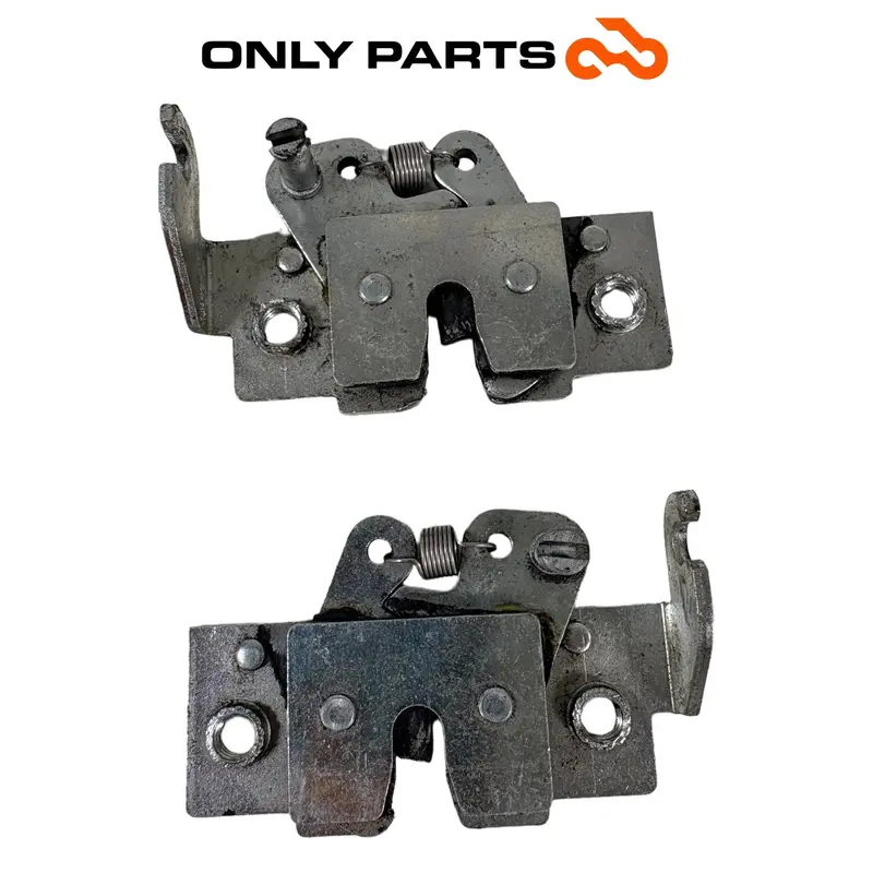COPPIA GANCI SERRATURA SELLA ORIGINALI YAMAHA X-MAX 250 2008 / SEAT LATCH OEM — 4