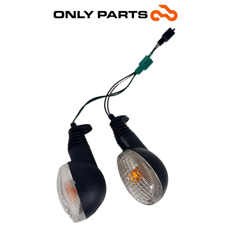 COPPIA FRECCE INDICATORI DIREZIONE ORIGINALI LATO SX YAMAHA DT 125 2005 / BLINK — 2
