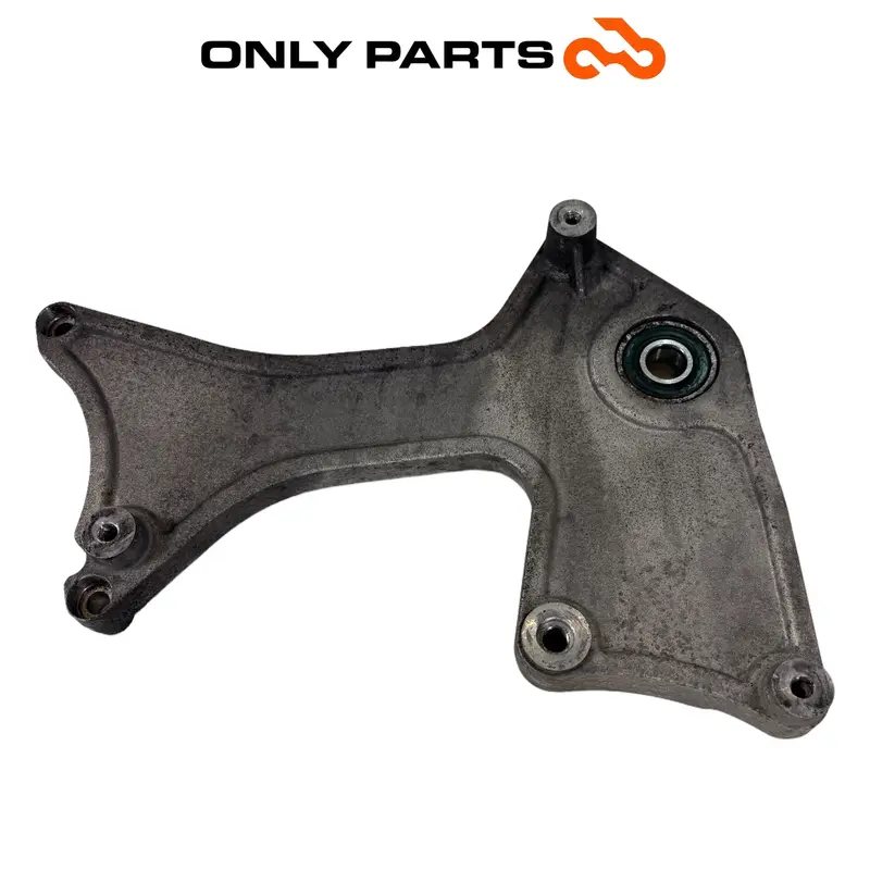 BRACCIO STAFFA SUPPORTO MARMITTA ALLUMINIO PIAGGIO VESPA GT 200 2003 / STAY OEM — 4