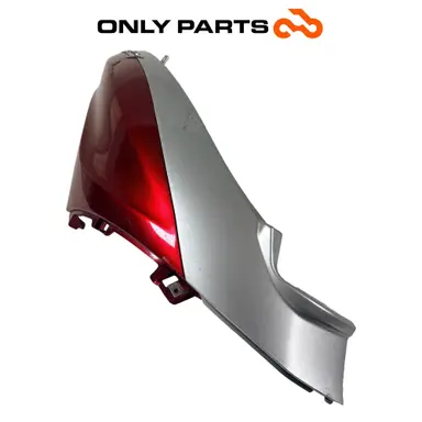 fianchetto posteriore DX Piaggio Beverly  300cc 2010 usato — foto reale 7