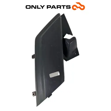 Carena sottopedana Posteriore DX  1B9-F7487-00 Yamaha X-max 250cc usato — foto reale 4