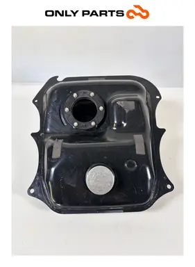 Serbatoio benzina Yamaha Xenter 150cc 2015 usato — foto reale 8