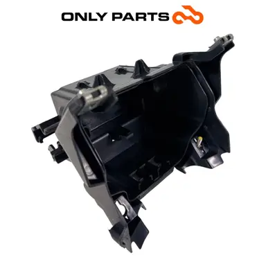 VANO BATTERIA HONDA PCX 125 2014 81320-K35-V000 SCATOLA BATTERY BOX ORIGINALE Honda PCX 125cc usato — foto reale 7
