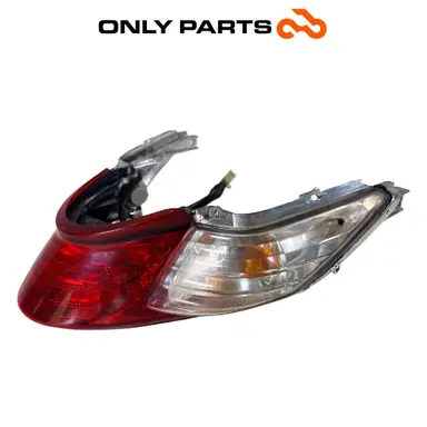 Faro posteriore Honda SH 300cc 2011 Grigio usato — foto reale 4