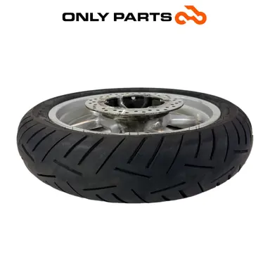Cerchio posteriore Honda SH 300cc 2011 Grigio usato — foto reale 3
