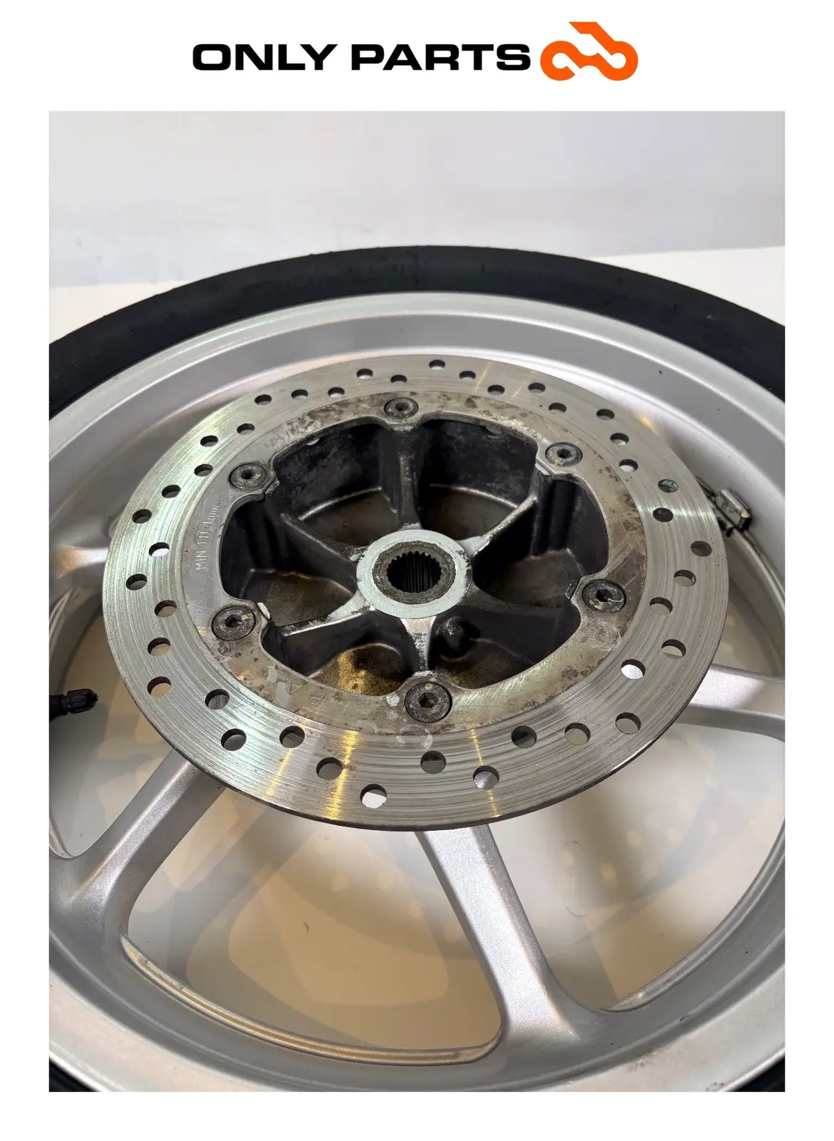 Cerchio posteriore Honda SH 300cc 2011 Grigio usato — foto reale 5