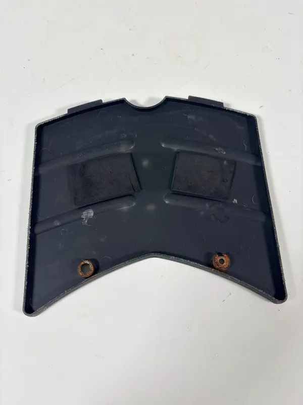 COPERCHIO SPORTELLINO VANO BATTERIA PEDANA NERO GARELLI XO 125 2010 BATTERY LID — 5