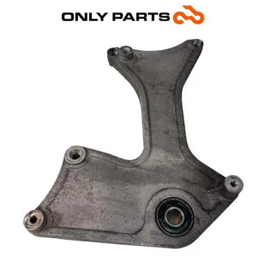 staffa supporto marmitta Piaggio Vespa GT 200cc 2003 Viola usato — foto reale 3