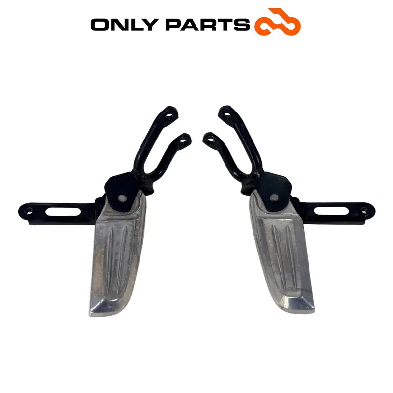 COPPIA PEDANE POGGIAPIEDI PASSEGGERO POSTERIORI ALLUMINIO HONDA PCX 125 2014