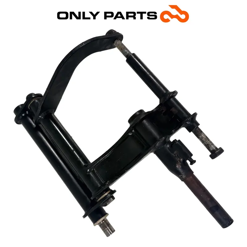 STAFFA BRACCIO SUPPORTO ATTACCO CULLA MOTORE TELAIO PIAGGIO BEVERLY 300 2010 OEM — 4