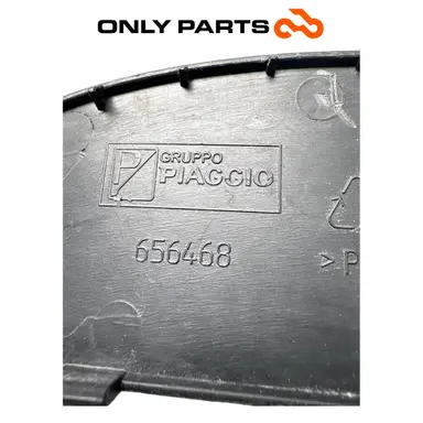 Carena Cover Coperchio Manubrio Superiore 656468 Piaggio Beverly  300cc usato — foto reale 2
