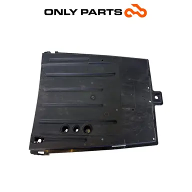 CARENA SOTTOPEDANA HONDA PCX 125 2014 64530-KWN-7110 COVER UNDER ORIGINALE Honda PCX 125cc usato — foto reale 1