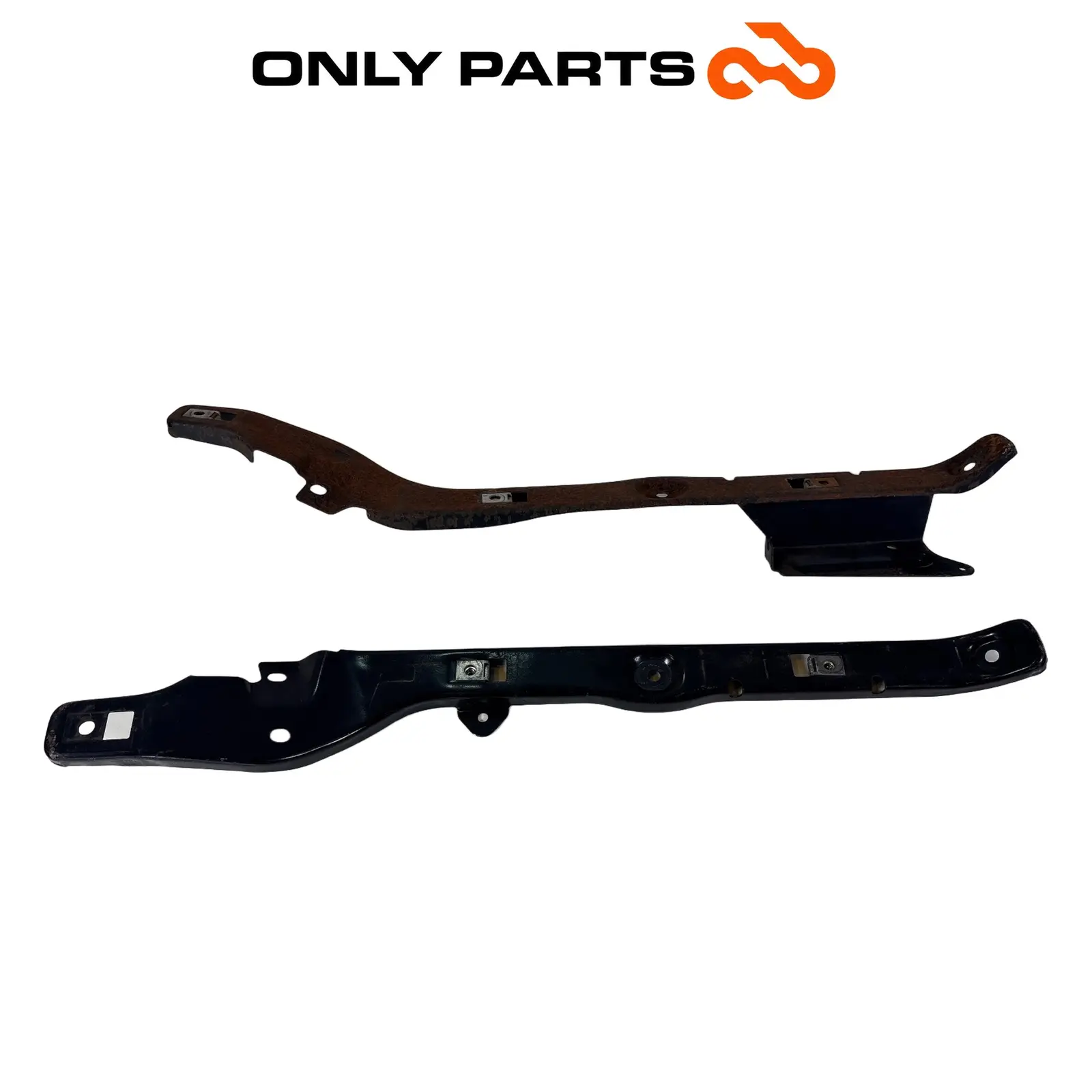 coppia staffe supporto pedana Piaggio MP3 Hybrid 300cc usato — foto reale 3