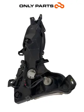 INTERMITENTE DELANTERO DERECHO HONDA SH 150 2017 Honda SH 150cc 2017 Nero de segunda mano — foto real 7