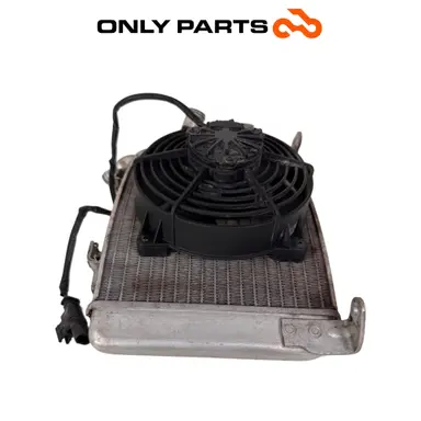 Radiatore acqua + ventola BMW C 400 X 400cc 2020 Blu usato — foto reale 9