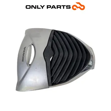 Scudo anteriore Honda Sh 150cc 2008 Grigio usato — foto reale 3