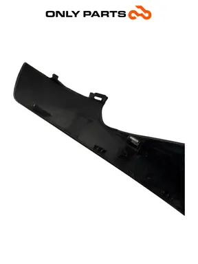 Gebrauchte SEITENVERKLEIDUNG VORNE LINKS HONDA SH 150 2017 64303-K77-V000 Honda SH 150cc 2017 Nero — echtes Foto 8