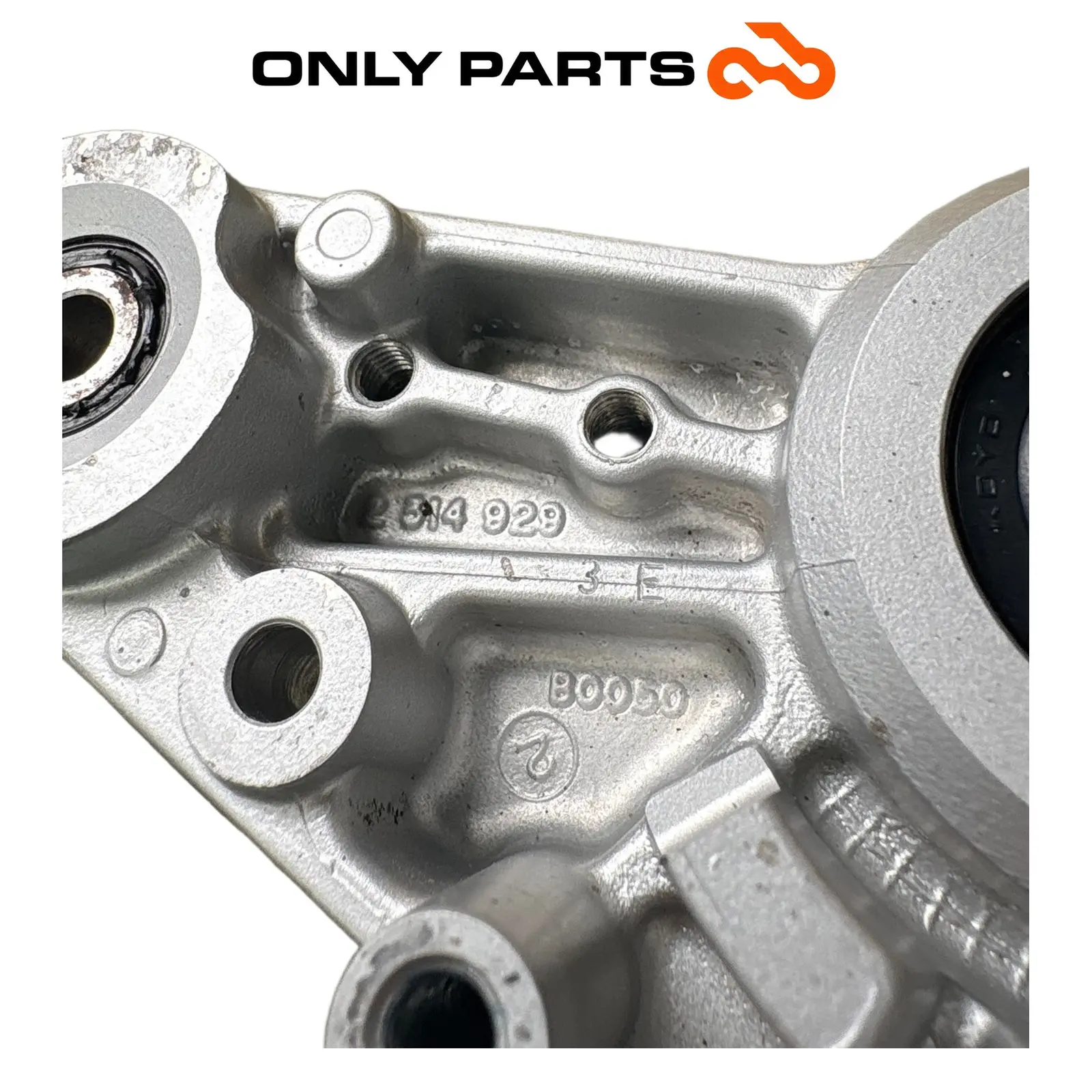 Piastra superiore di sterzo con boccole elastiche (upper triple clamp) BMW R 850 R 1997 BMW R 850 R usato — foto reale 11
